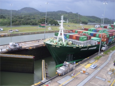 01 Panama Canal.jpg